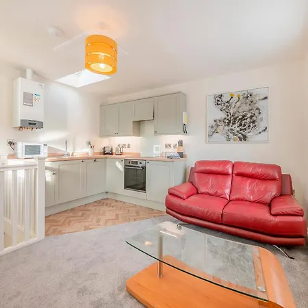 בית נופש Martin - Uk48161 *